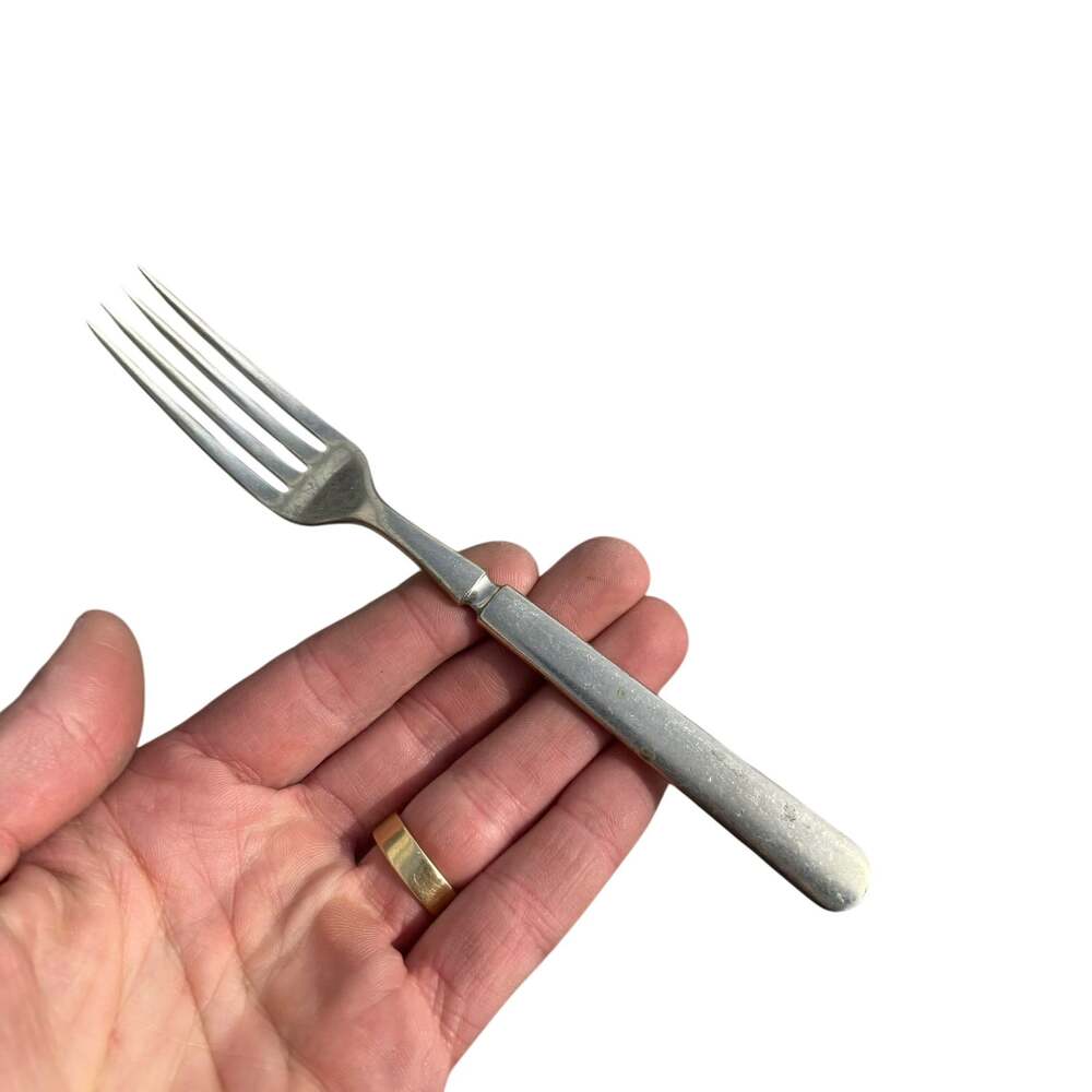 VTG classic Windsor pattern fork/butterknife set 34pcs nickle silver